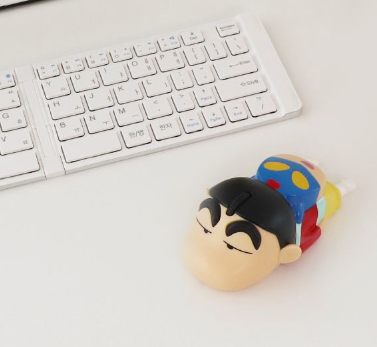 【韓國正版】兩款蠟筆小新無線滑鼠|USB、藍芽兩用|小新條眉就係滑鼠鍵!