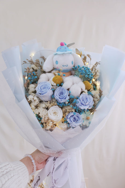 保鮮乾花系列-玉桂狗淺藍玫瑰手抱50cm高大花束