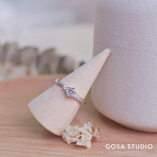 GR016 S925純銀 中鑽石扭紋戒指